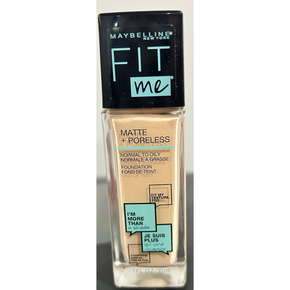 Maybelline Fit Me Matte+Poreless Liquid Foundation Makeup, Porcelain 1 fl. oz.